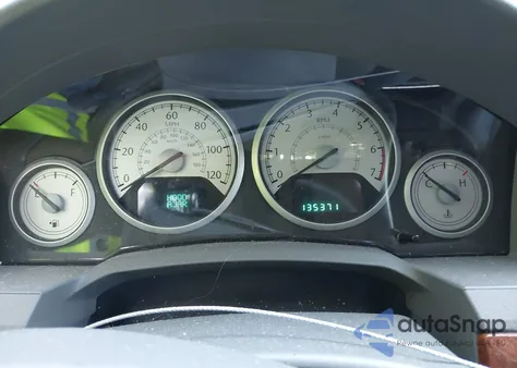 2009 Chrysler Town & Country Touring из США, поврежденный, VIN 2A8HR54119R525248